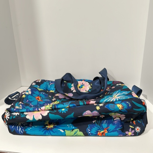 Vera Bradley Large Tote Bag - Picture 4 of 5